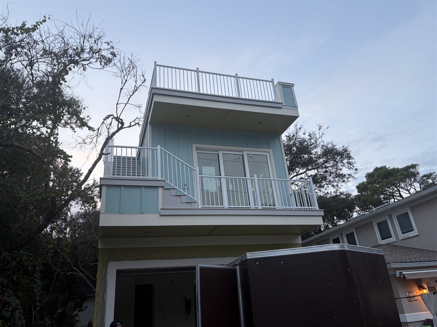 Deck Progress Across Levels at the Fernandina Beach jobsite